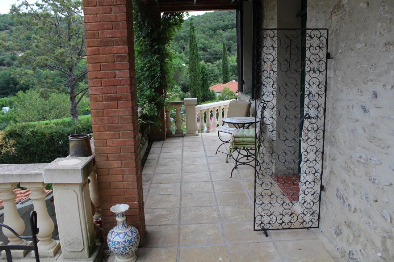La Terrasse Lägenhet Reynès Exteriör bild